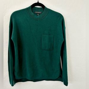 Banana Republic Factory pocket sweater in Emerald Forest